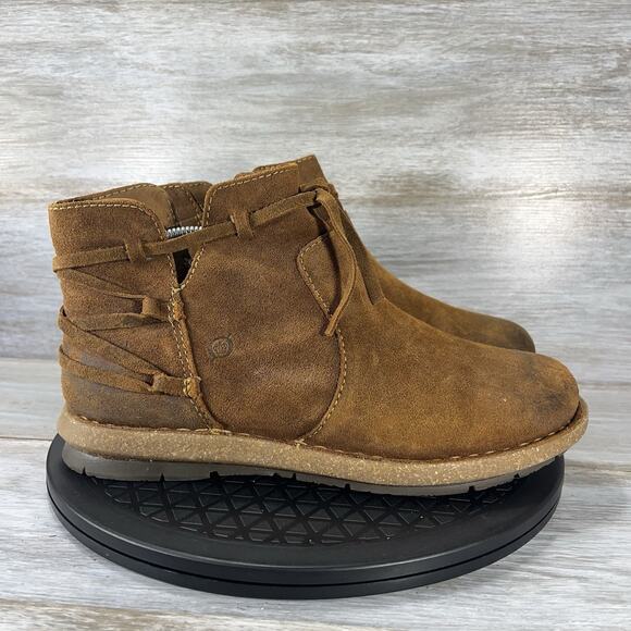 Born Women’s Wynter II Brown Suede Ankle Booties Size 11 M - Picture 3 of 10